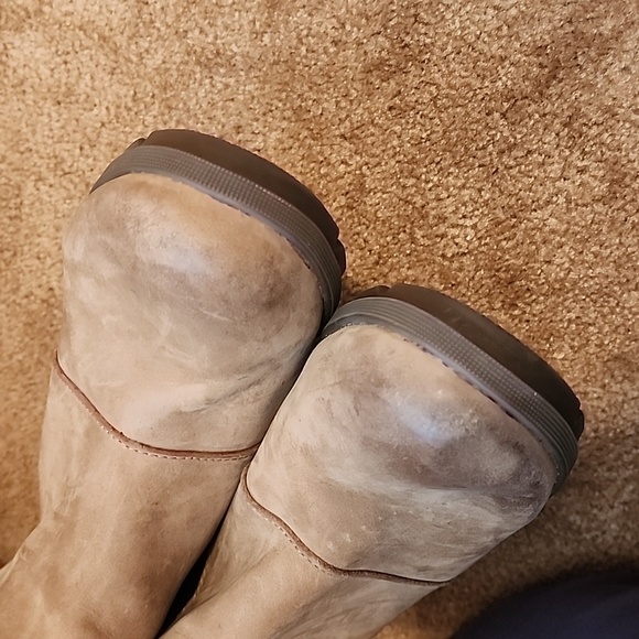 Sorel Joan of Artic Distressed Wedge II Chelsea Boots - Picture 6 of 12